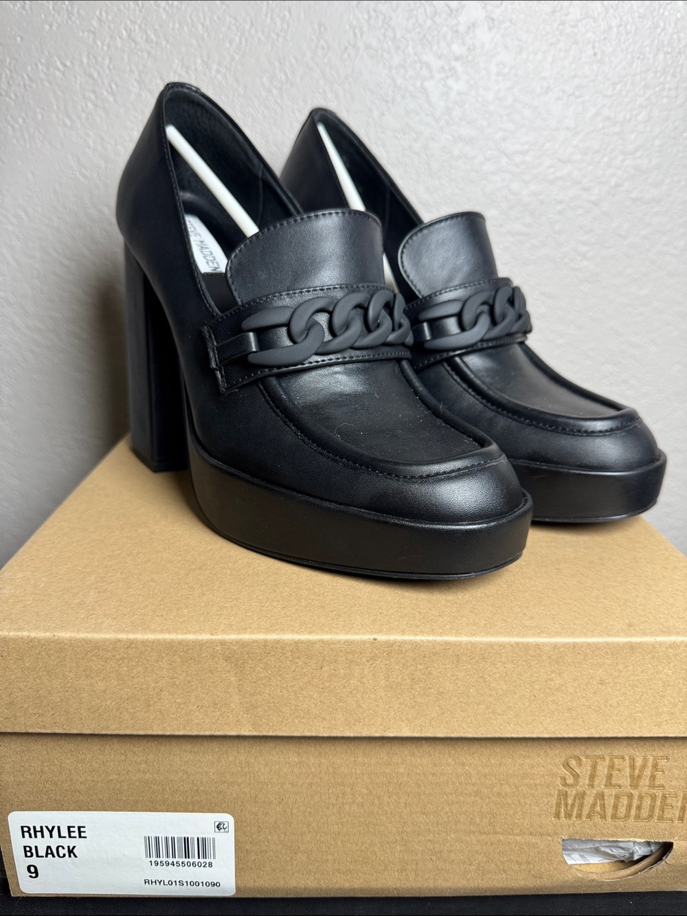 Steve Madden Ryhlee Black Chain Platform Loafer Heels - Picture 1 of 8